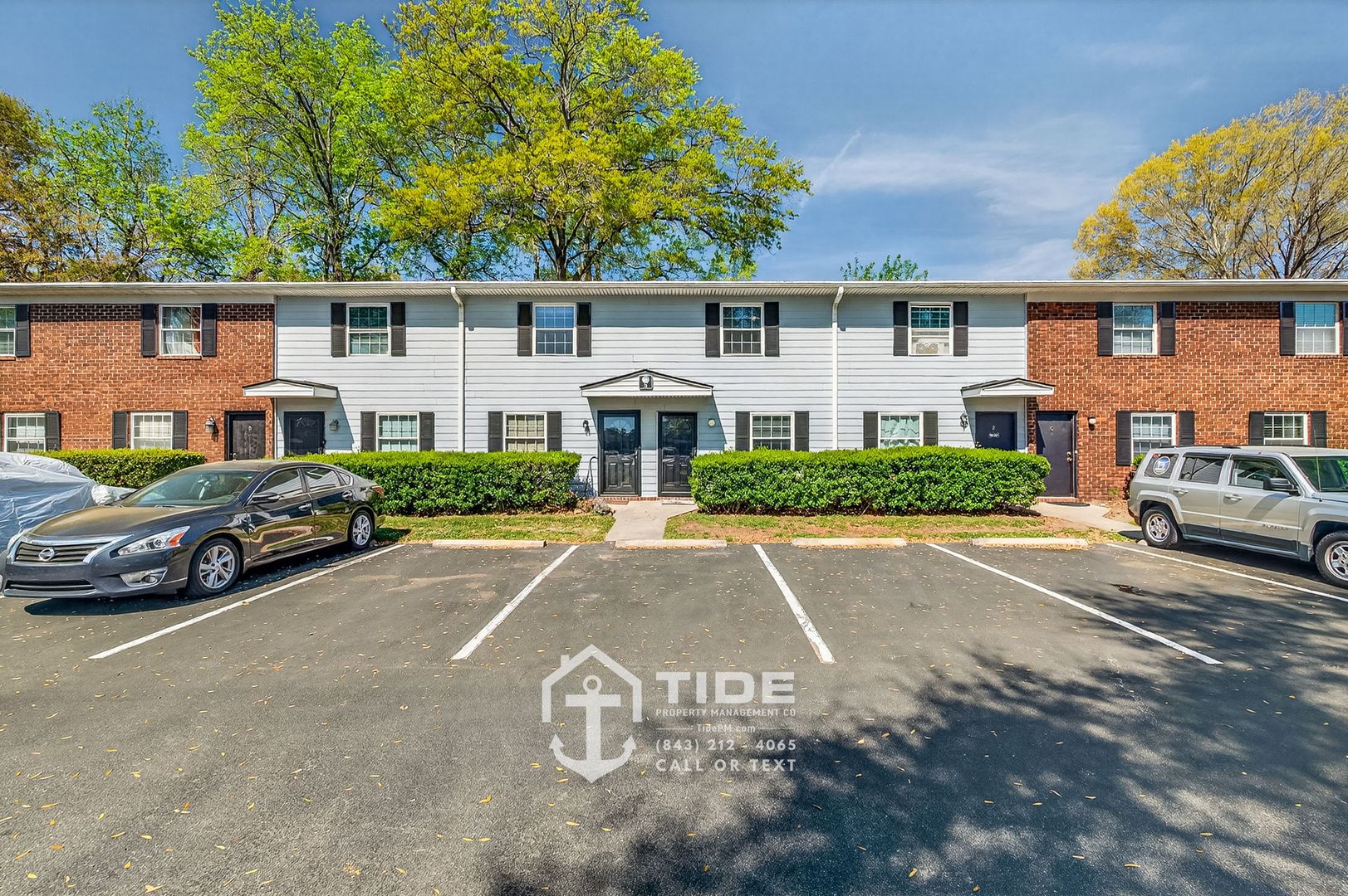 Charleston House: 21 Rivers Point Row 8E