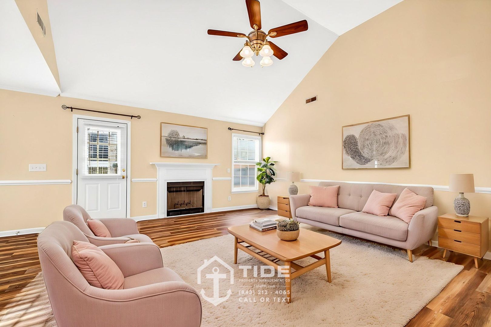 North Charleston House: 7829 High Maple Circle