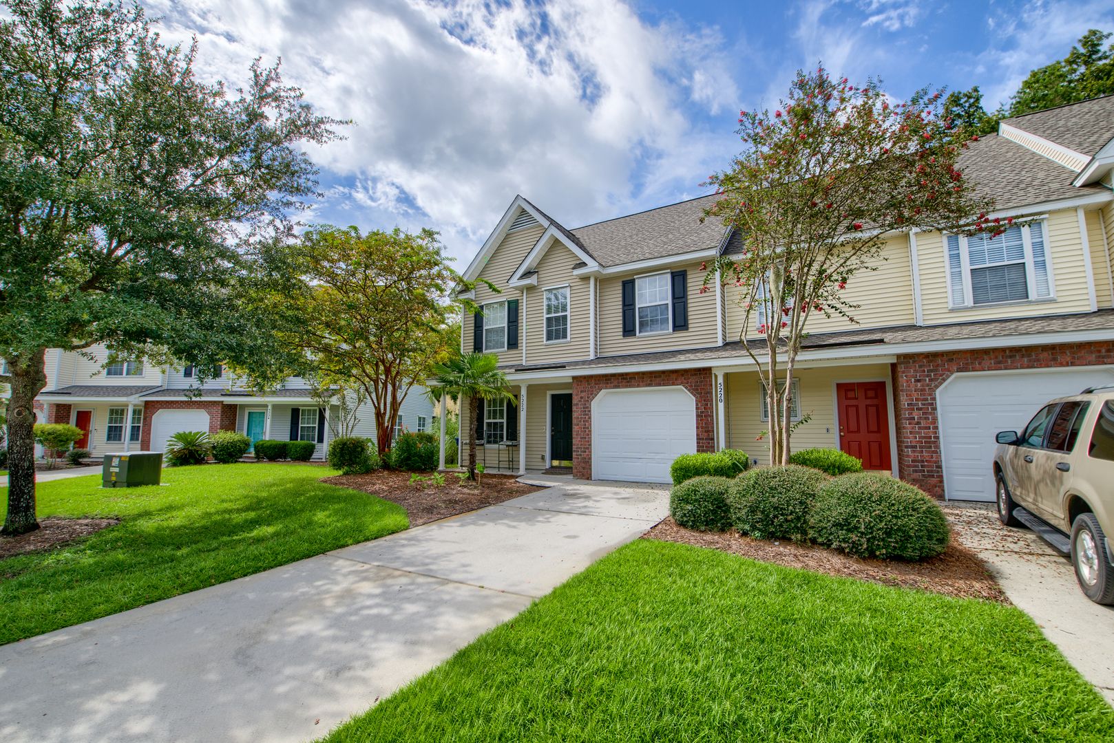 North Charleston House: 5222 Fernland Way