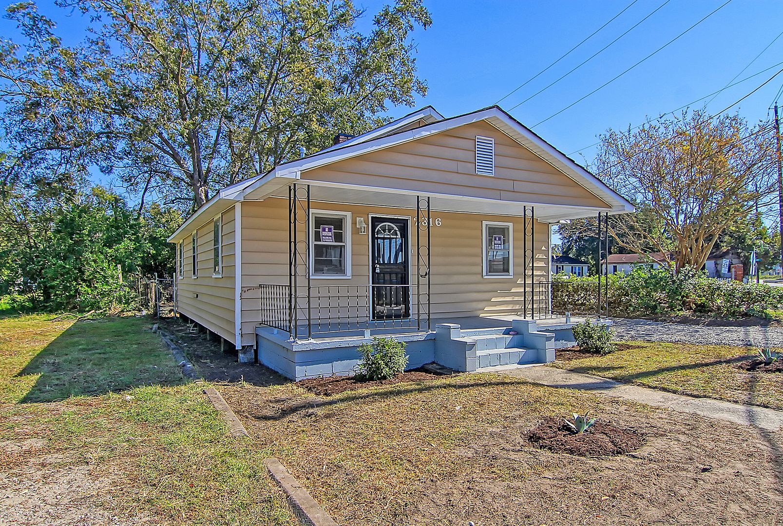 North Charleston House: 2316 Meeting Street Road