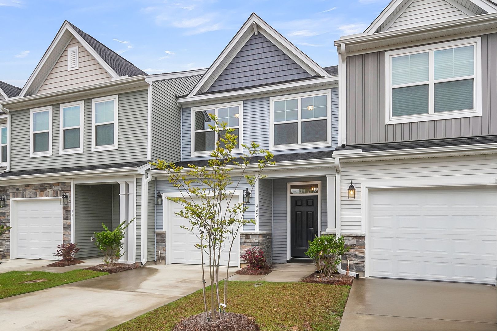 Goose Creek House: 443 Duskywing Drive