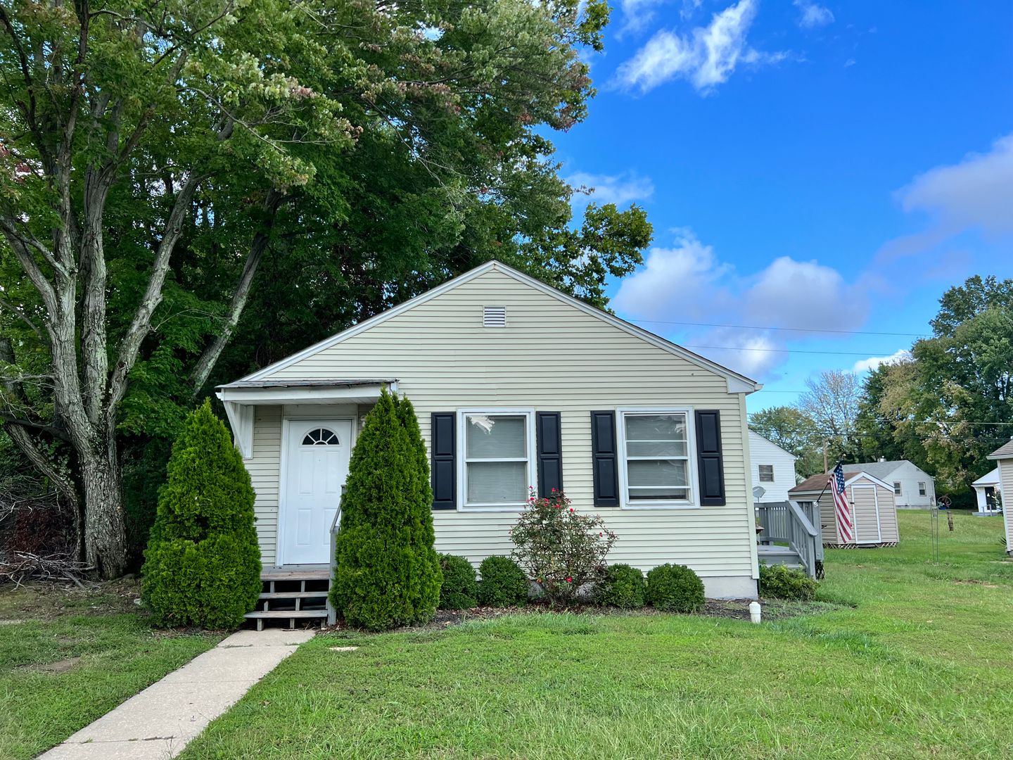 Aberdeen Apartment: Grant St