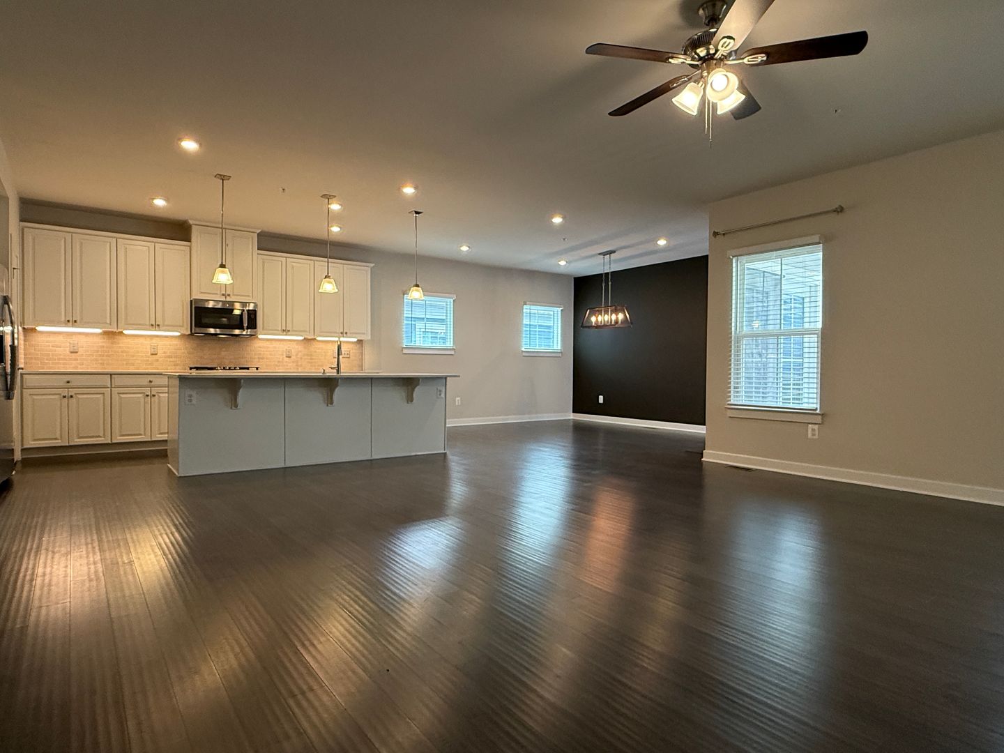 Middle River House: 506 Ladywell St