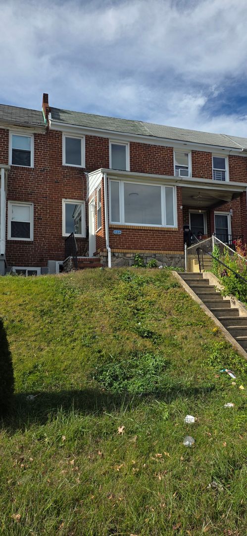 Baltimore House: 334 Kane St