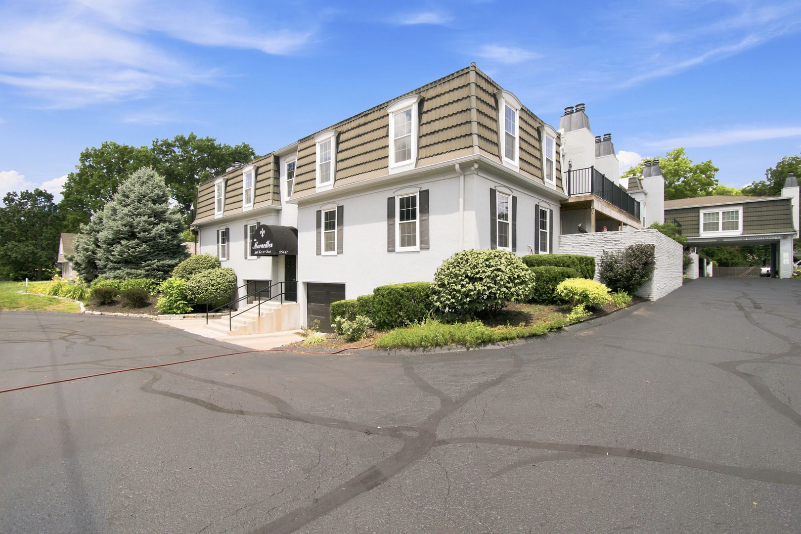 Fairway Apartment: 2900 W. 53rd Street