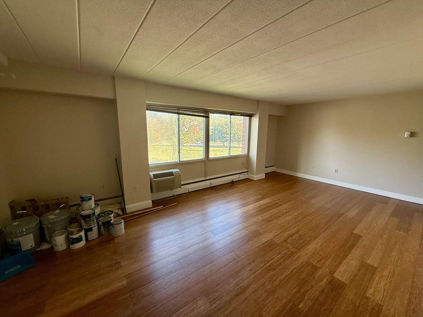 Norwich Apartment: 206 Washington Street