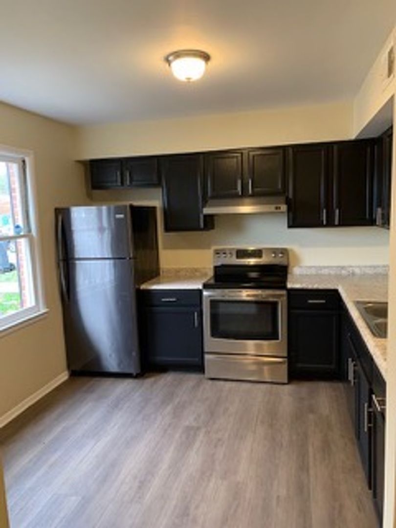 Lexington Park House: 46849 Flower Drive