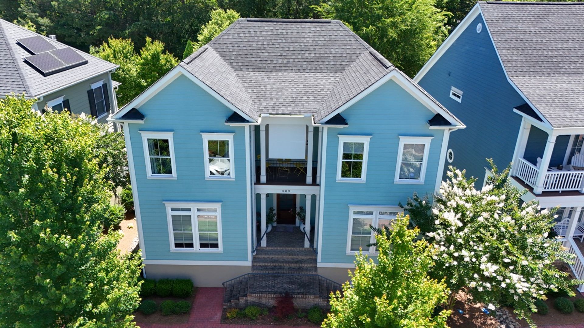 Clemson House: 509 Village Walk Ln