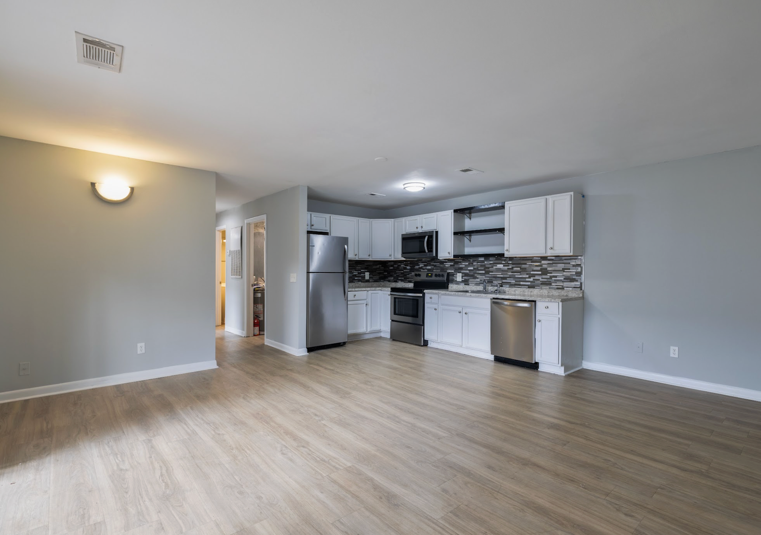 Clemson Apartment: 220 Elm St Apt 524