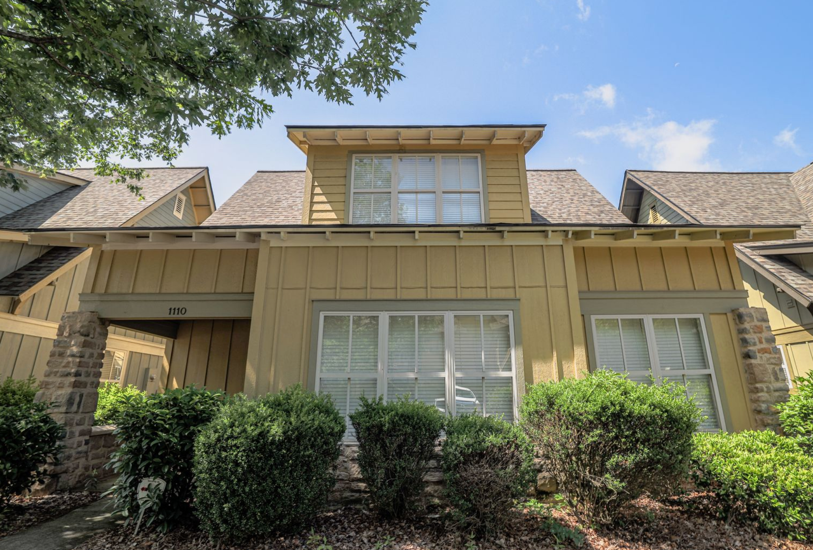 Clemson Apartment: 101 West Ln