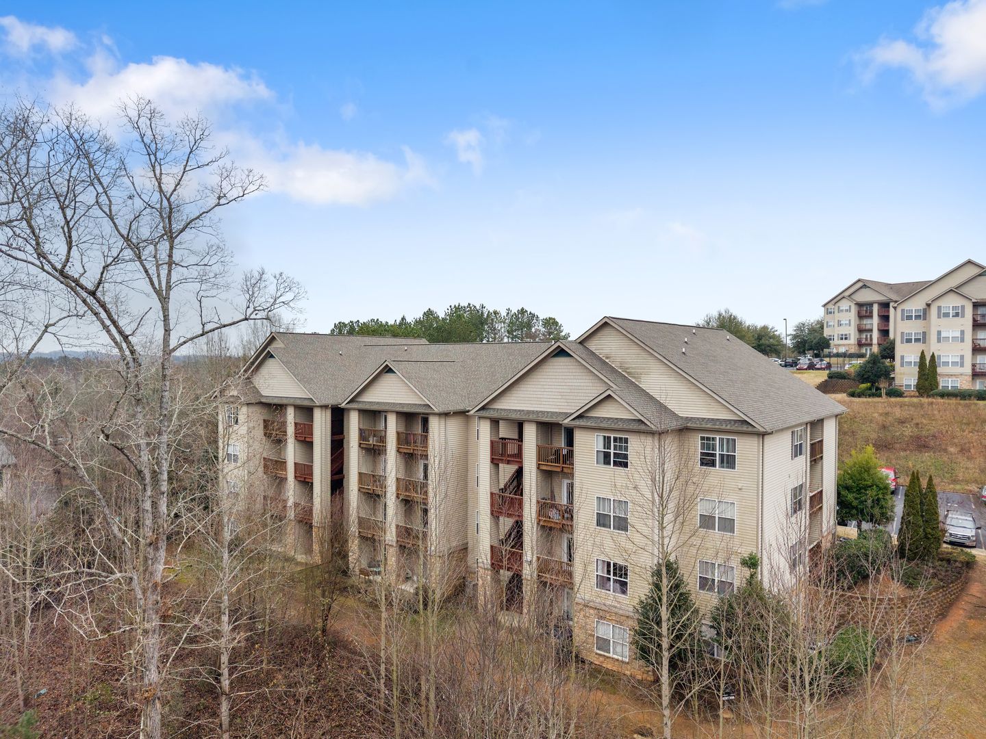 Seneca Apartment: 701 Harts Cove Way