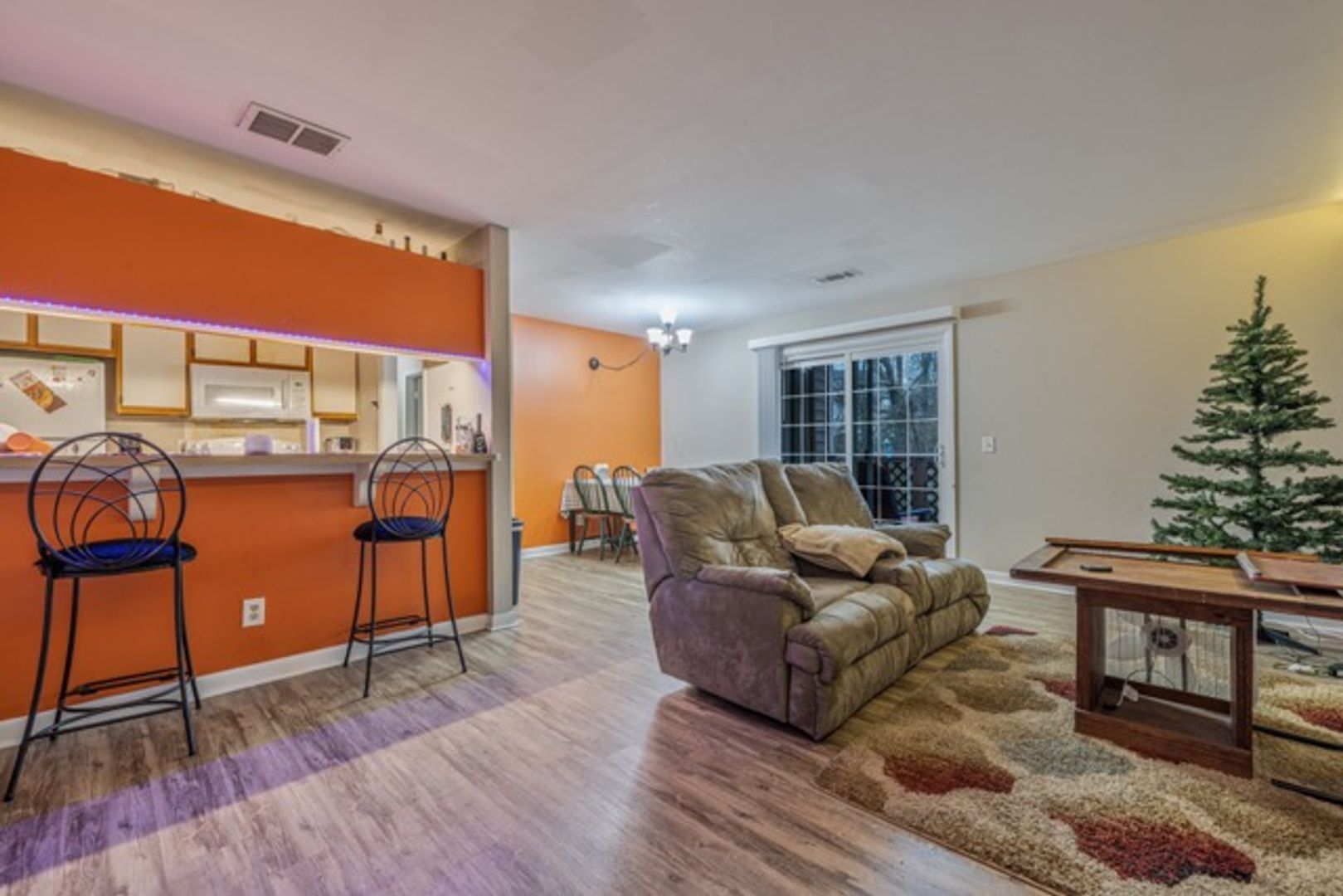 Clemson Apartment: 220 Elm St Apt 623