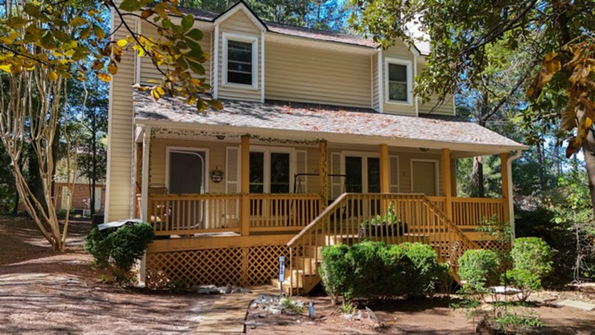 Clemson Apartment: 113 Clemson St