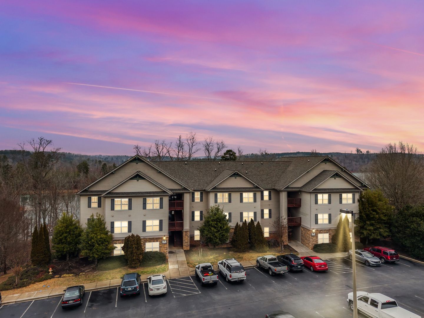 Seneca Apartment: 222 Harts Cove Way