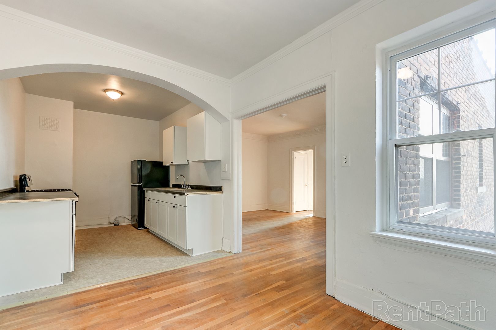 Detroit Apartment: 2258 W Grand Blvd