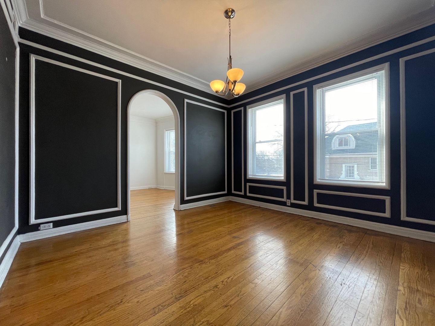 Detroit Apartment: 10210 Byron St.