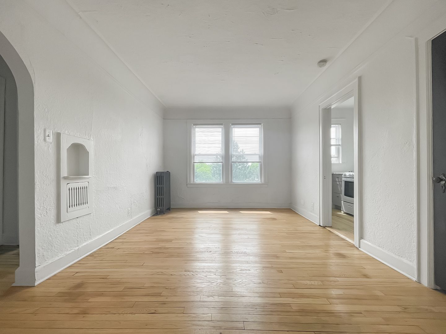 Detroit Apartment: 1415 Glynn Court