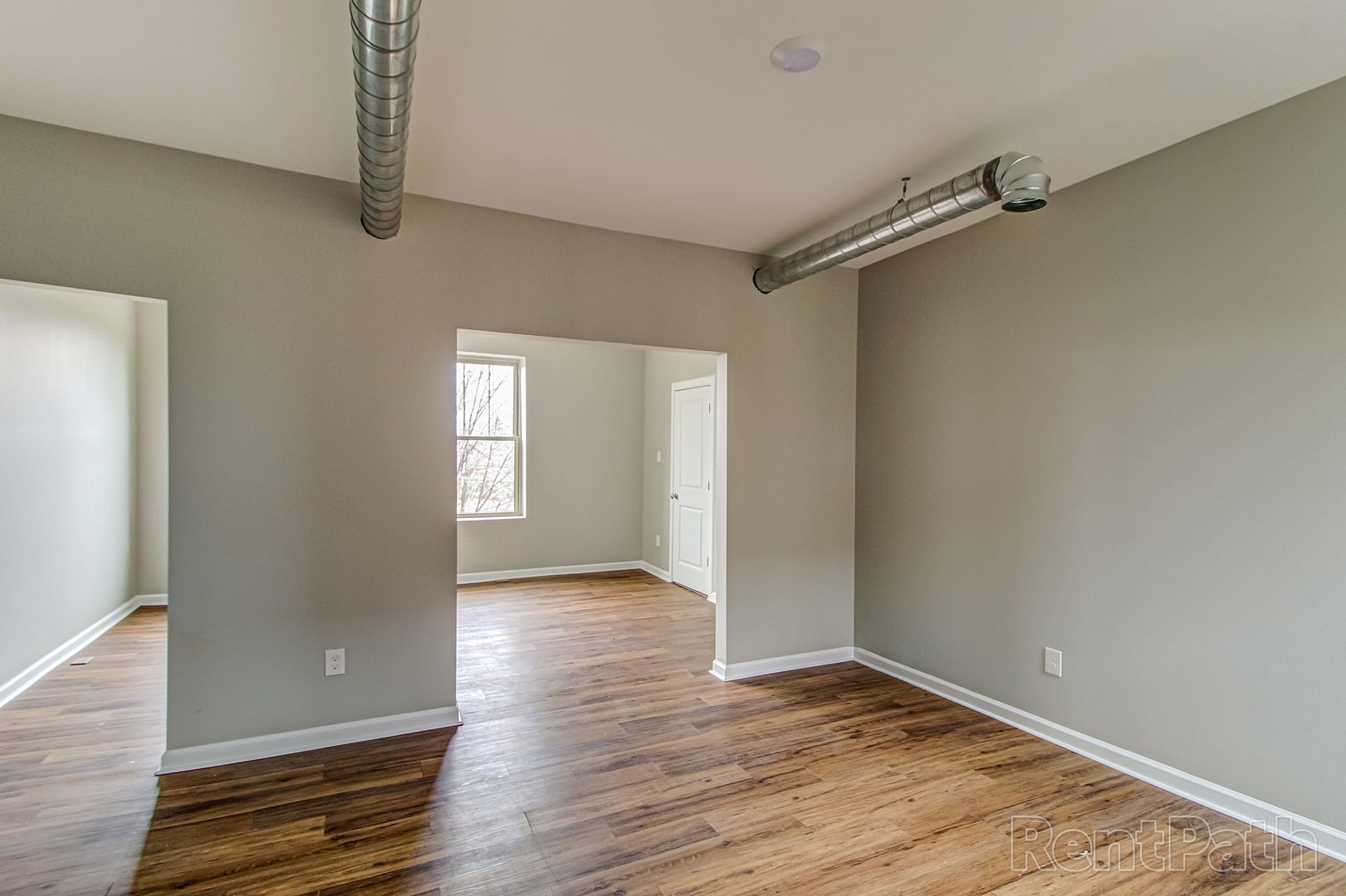 Detroit Apartment: 1442 Calvert