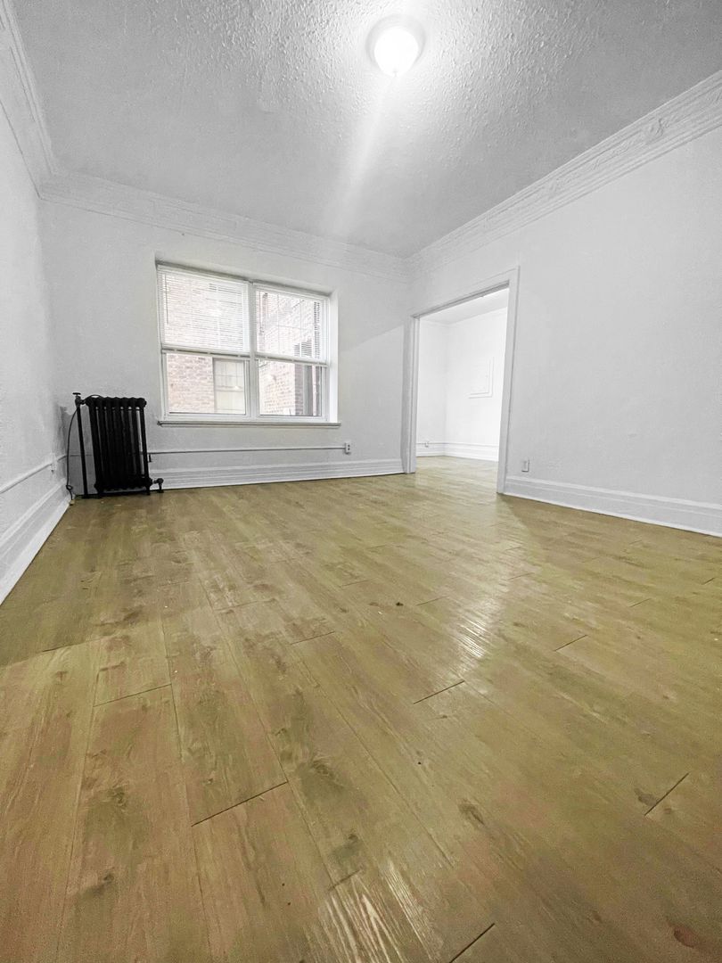 Detroit Apartment: 2258 W Grand Blvd