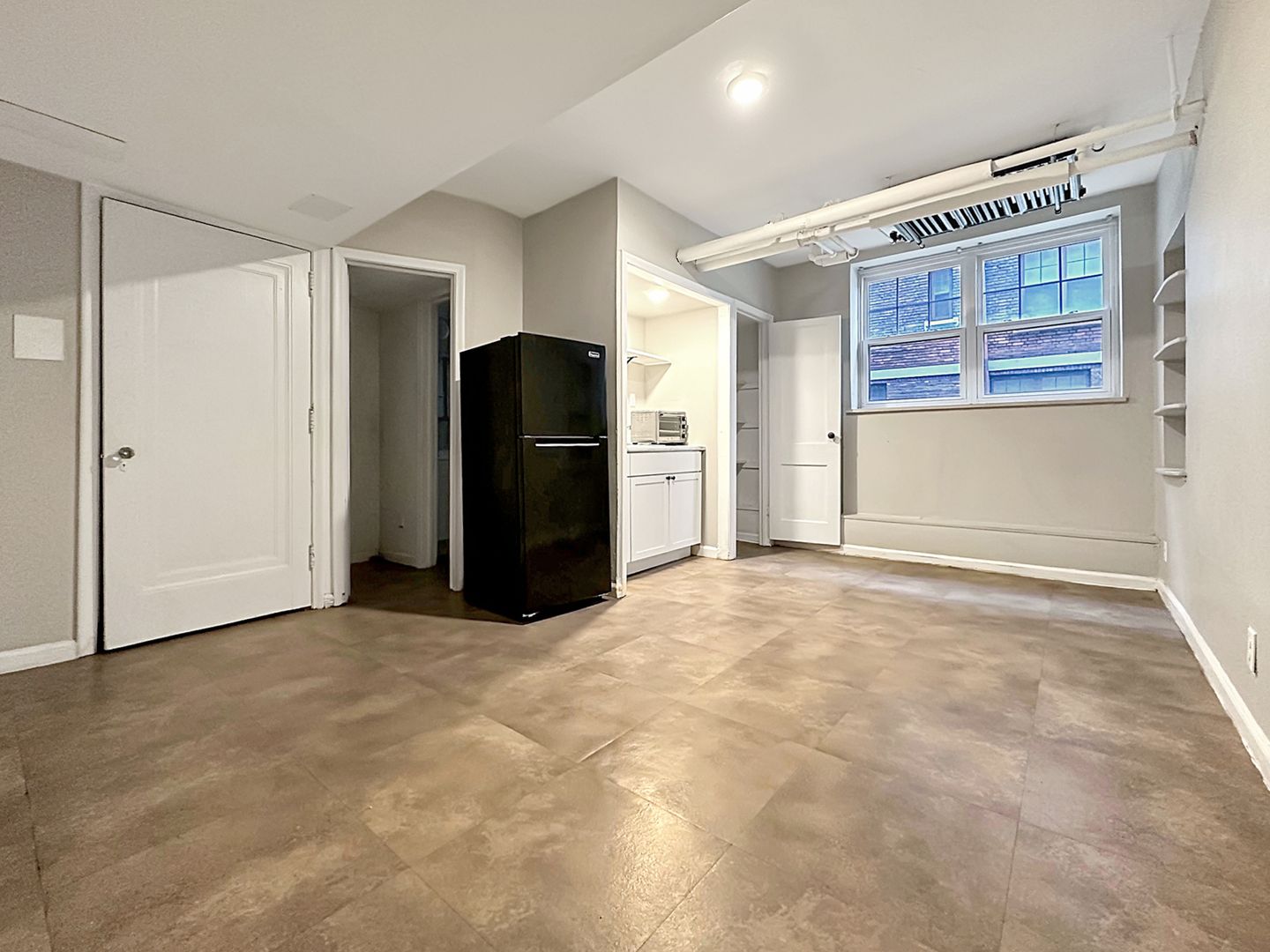 Detroit Apartment: 2258 W Grand Blvd