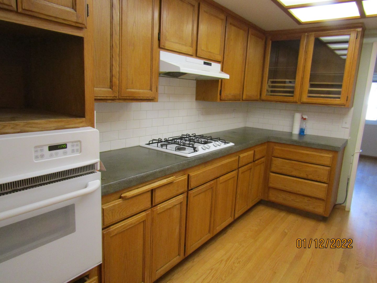 3618 Sleepy Hollow Dr., Santa Rosa, CA 95404