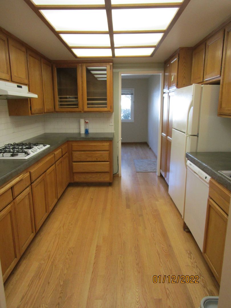 3618 Sleepy Hollow Dr., Santa Rosa, CA 95404