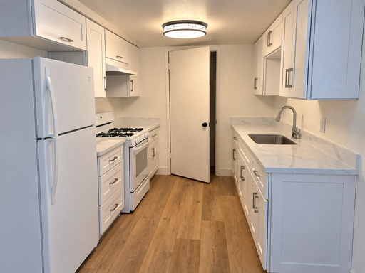 Charming One Bedroom Apartment, 421 West Street in Sebastopol! – photo 1