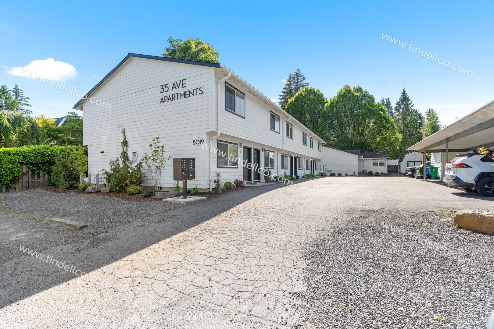 Portland Apartment: 8019 SW 35th Ave