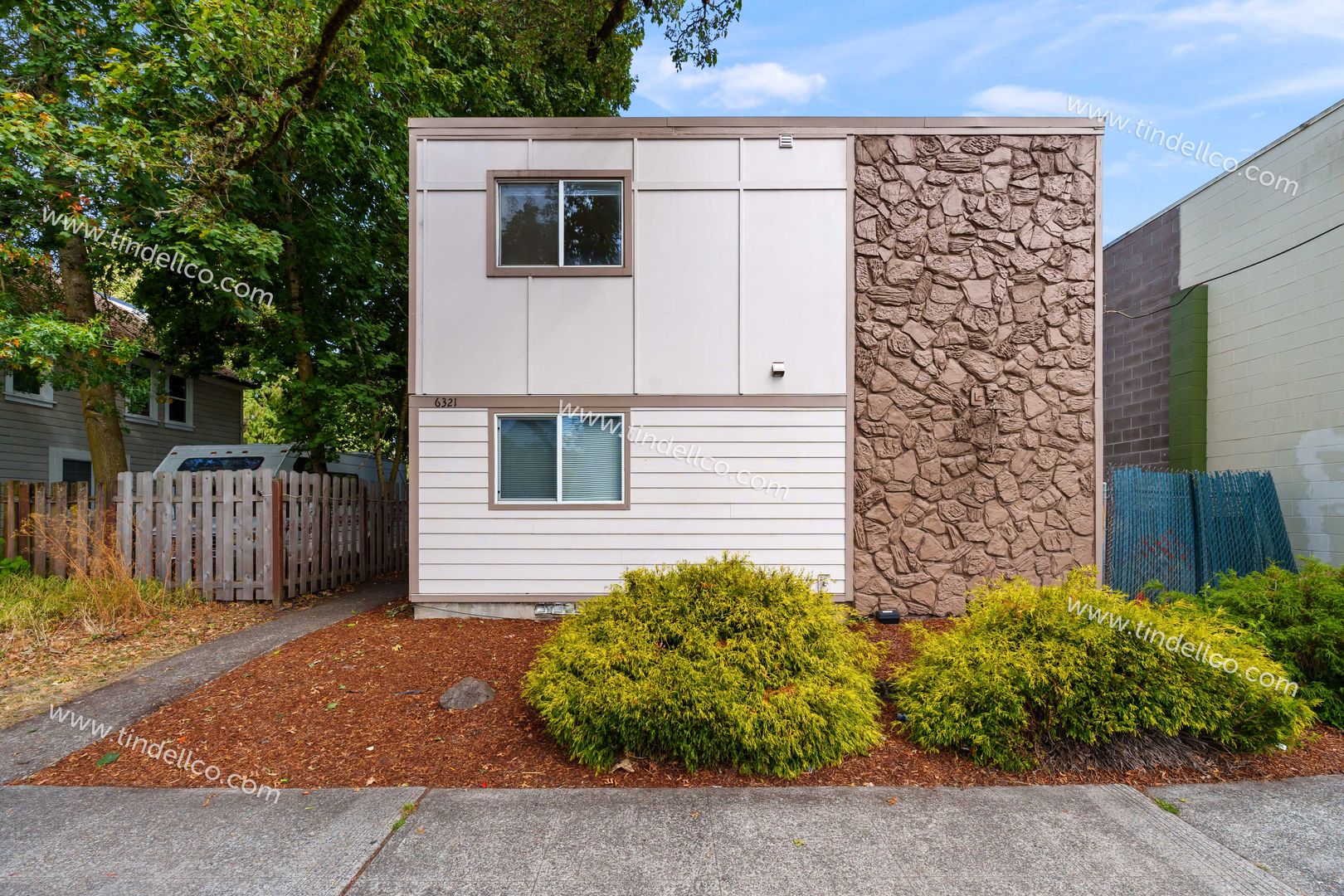 Portland Apartment: 6321 N LOMBARD ST