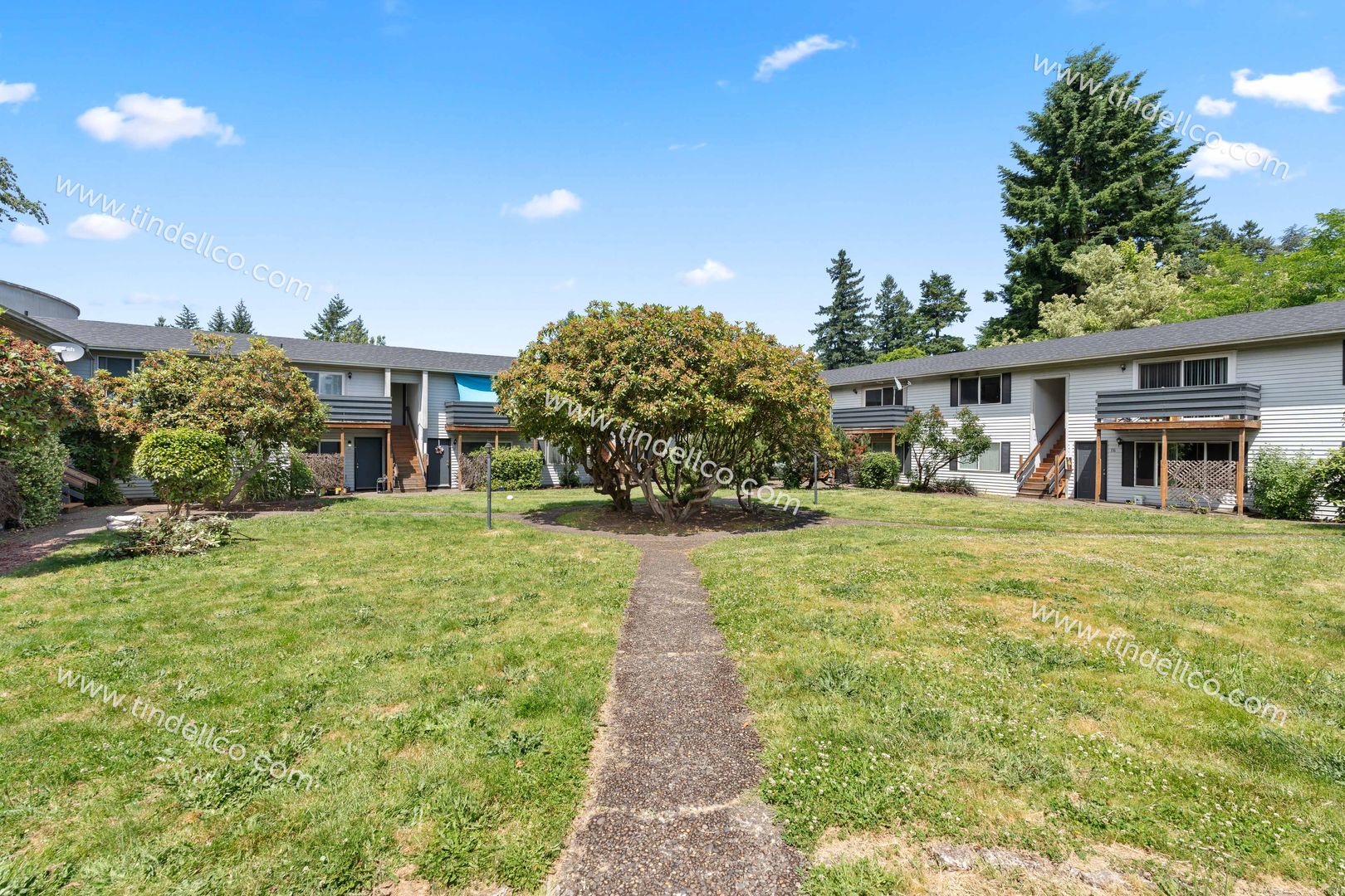 Portland Apartment: 19849 NE Halsey St