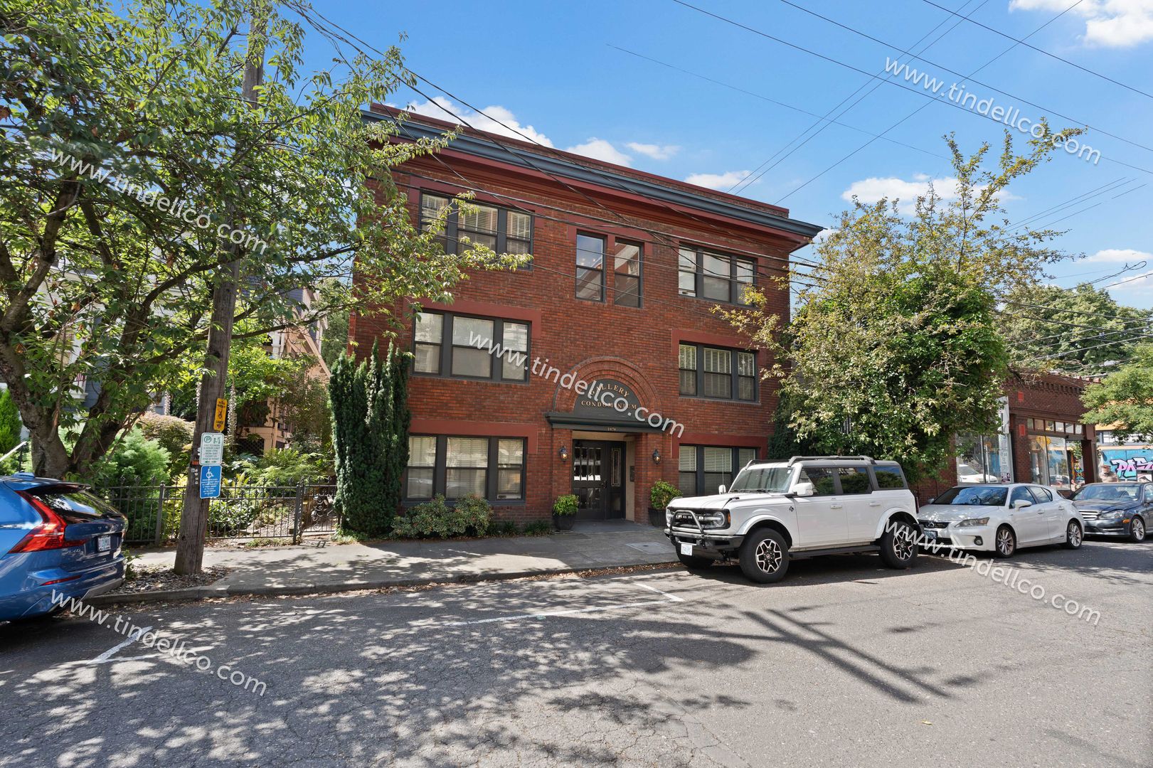 Portland House: 2076 NW Johnson St. #201