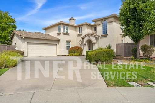 35 Sabre Ct - Tier 2 - Spacious Living Flexible Floor Plan – photo 1