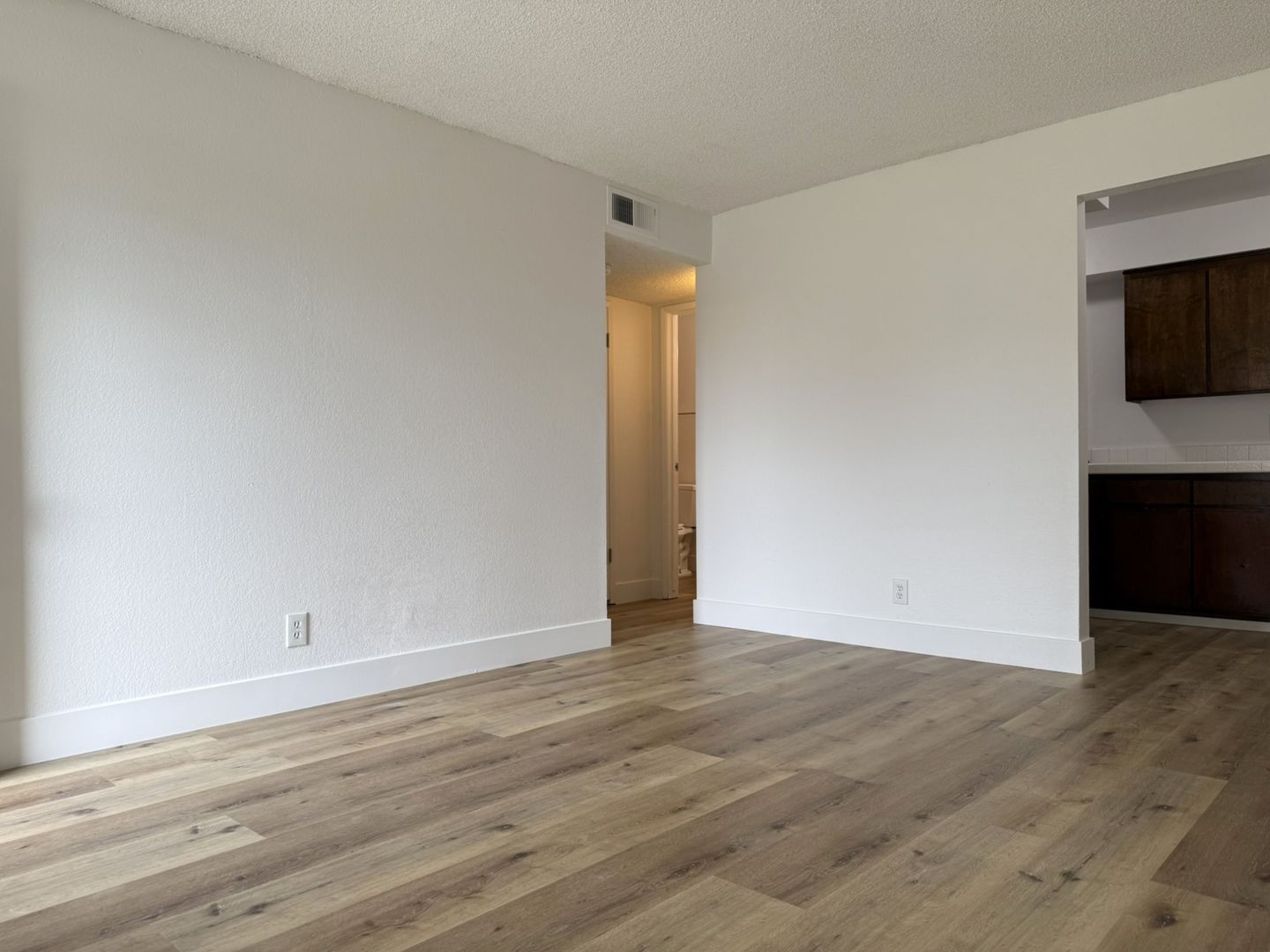 Merced Apartment: 3100 Denver Ave.