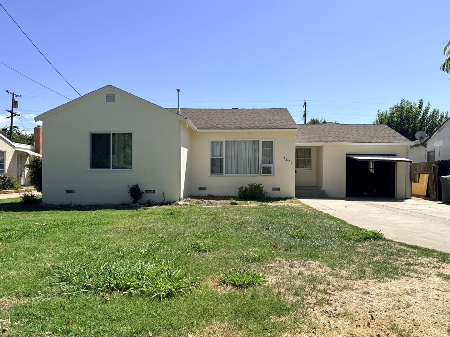 Merced House: 1820 Carol Ave