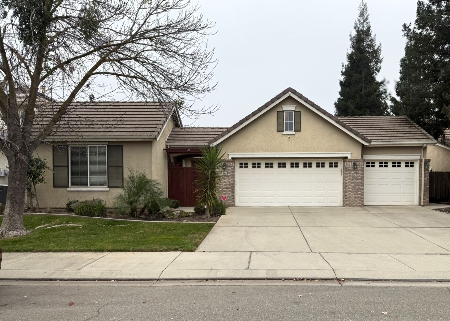 Merced House: 4124 Canopy Ct