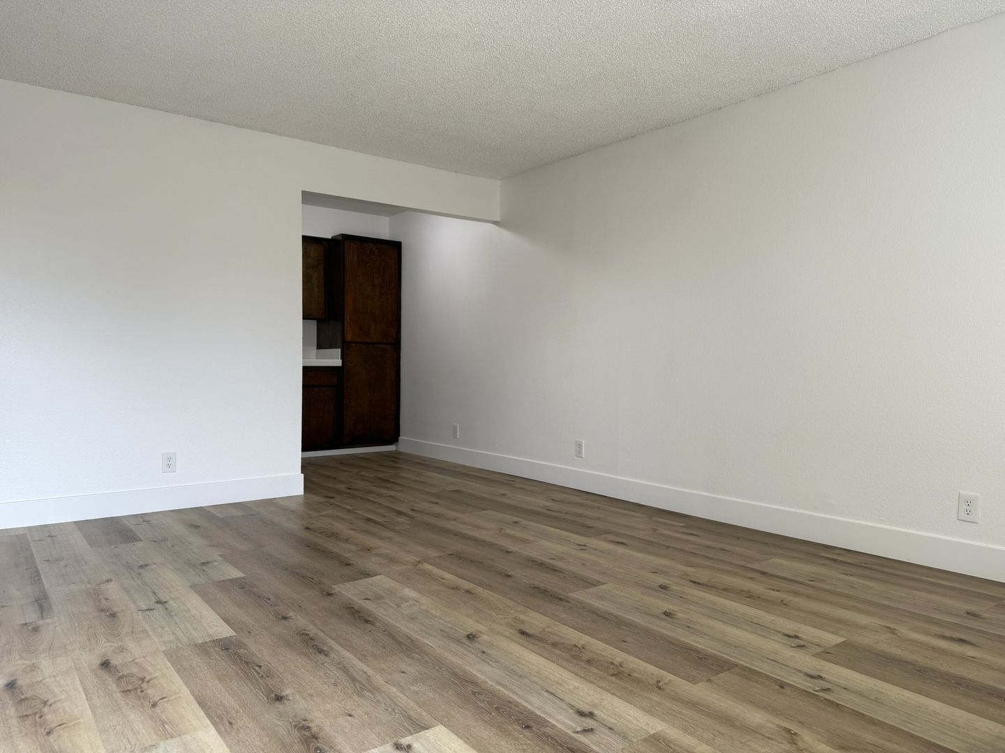 Merced Apartment: 3100 Denver Ave.