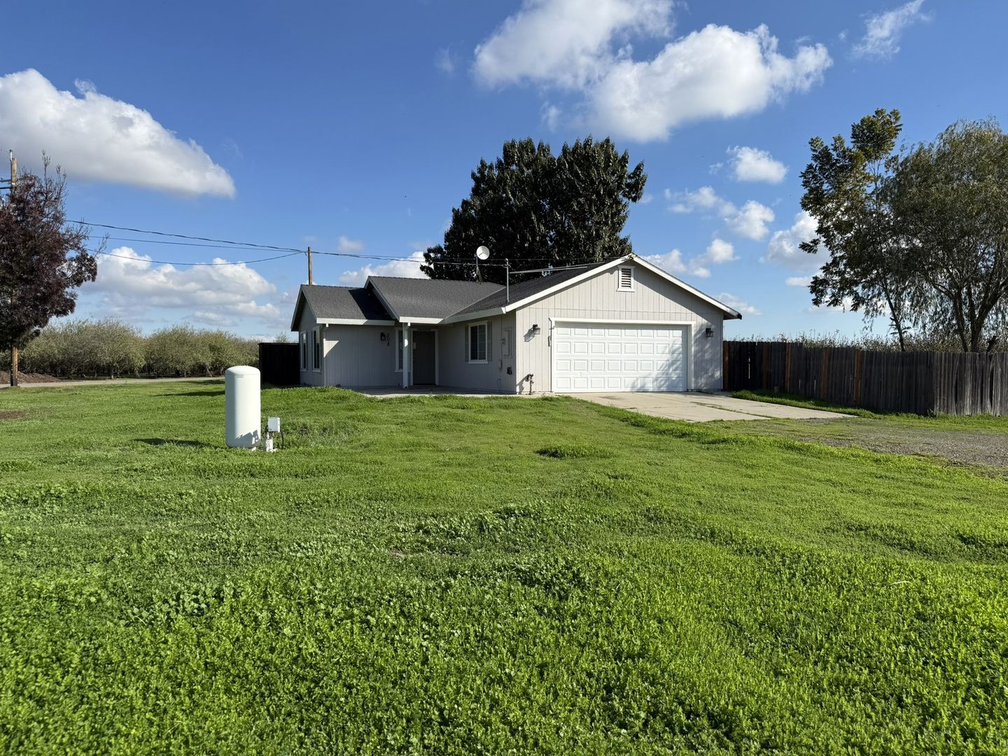 Le Grand House: 508 Whealan Rd