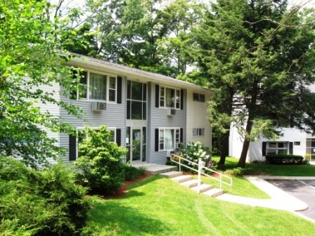 Pleasant Valley Apartment: 12-14 Arbor Hill Drive