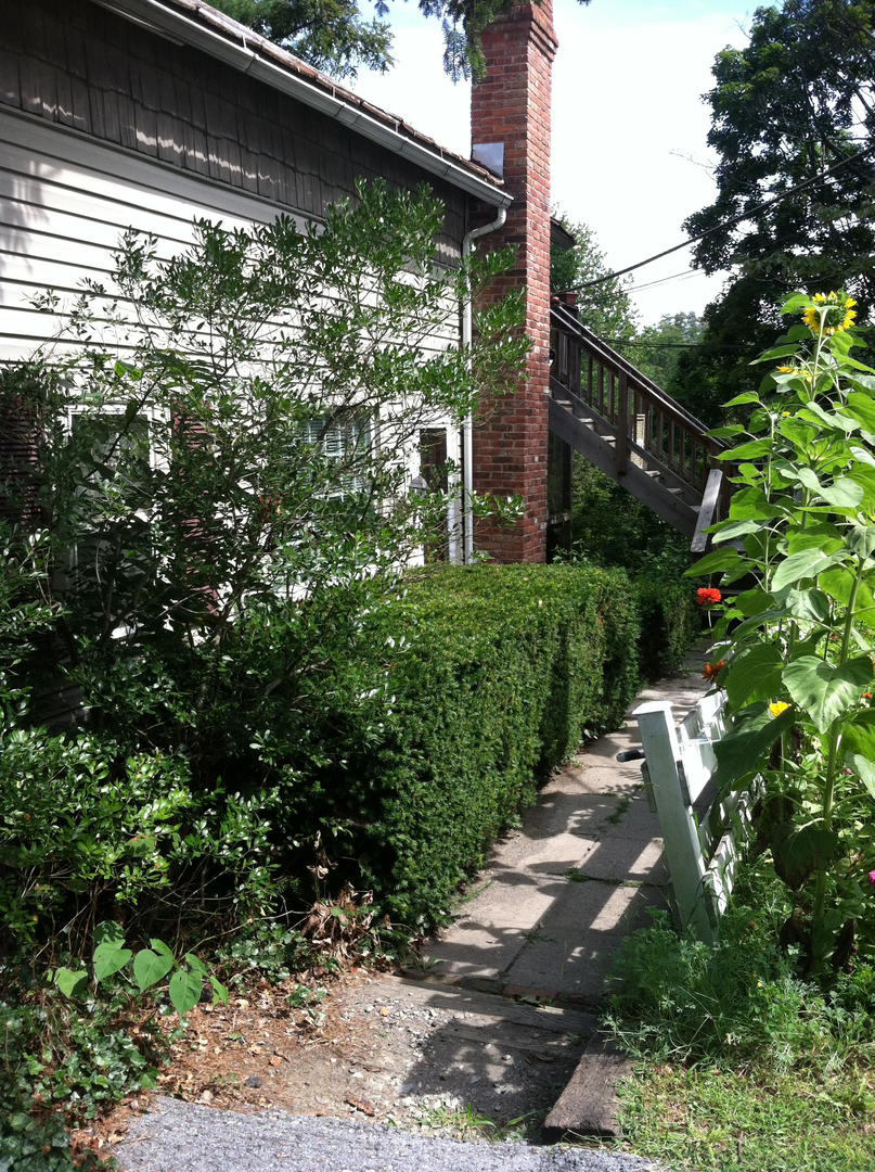 Hopewell Jct. Apartment: 1014 Beekman Rd