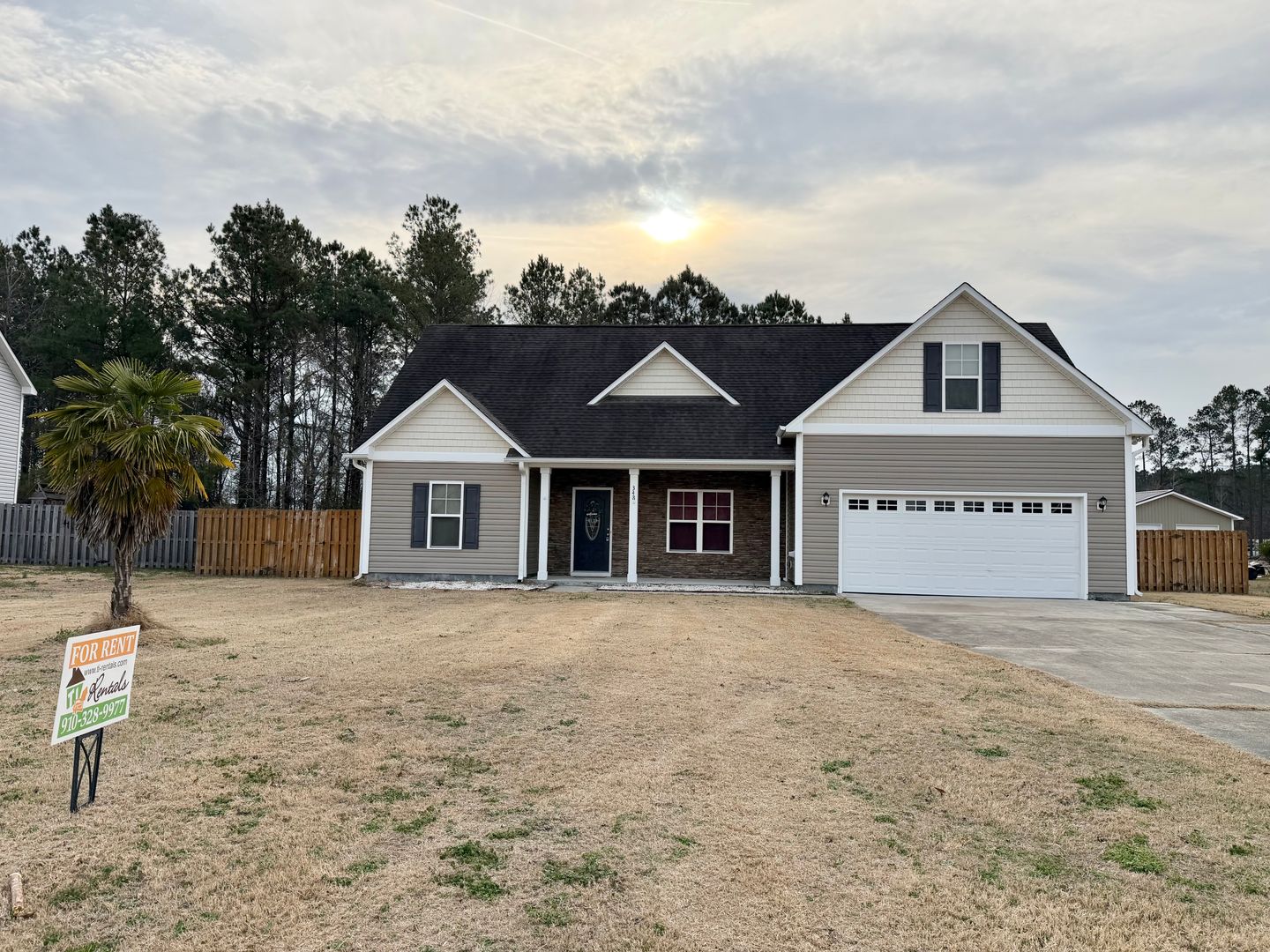 Burgaw House: 348 Hawk Holllow Trail