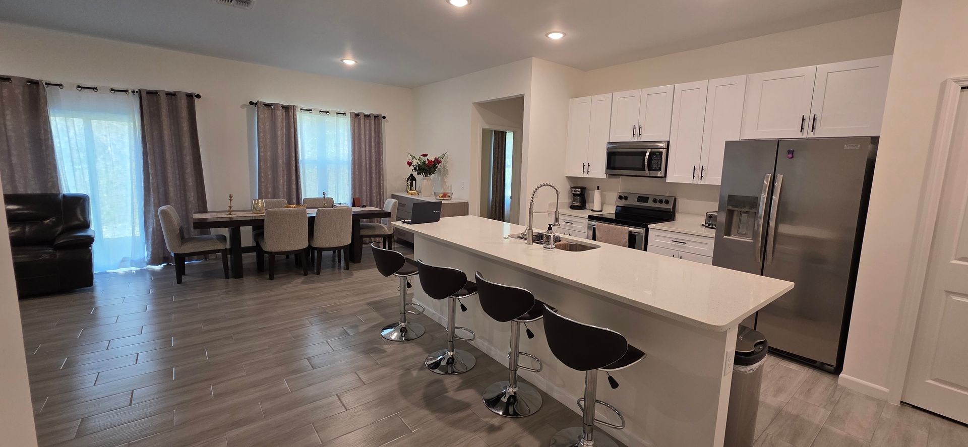 Deltona House: 1523 Zinnia Dr.