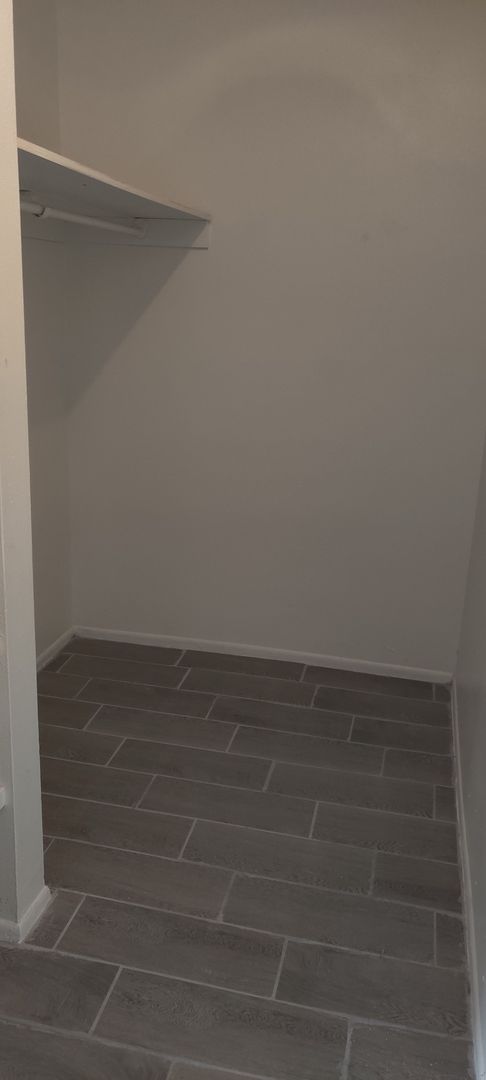 Orlando Apartment: 5325 Curry Ford Rd.