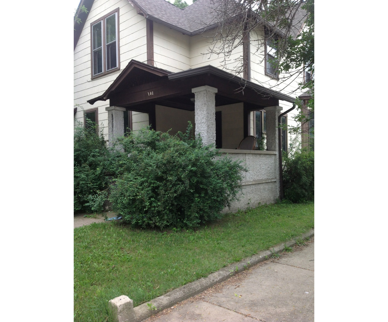 Lafayette Apartment: 1101 Tippecanoe Street