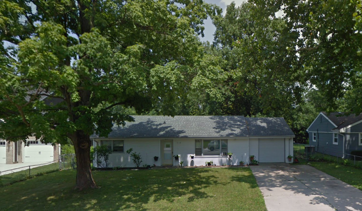 West Lafayette House: 918 Lindberg Rd