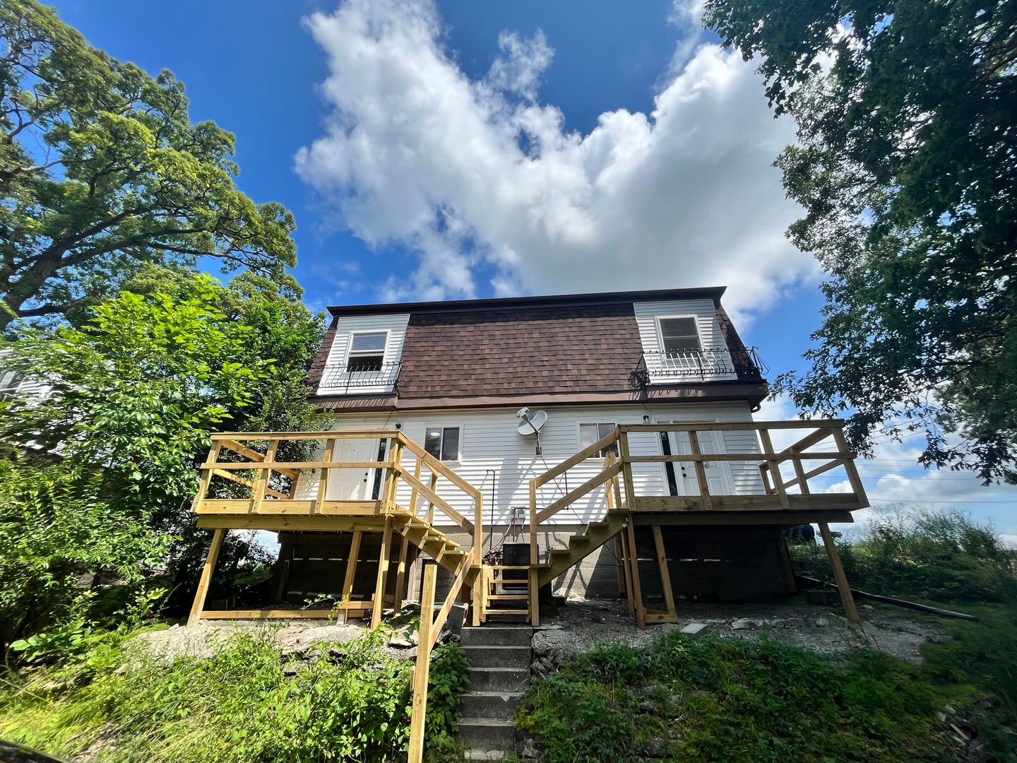 Monticello Apartment: 6568 E Riverview Road
