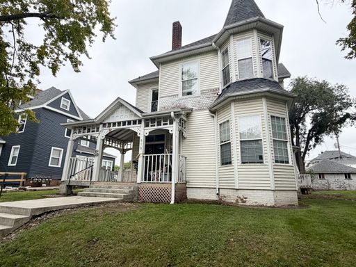 Listing photo of 818 N 10th Street, Apt. #2