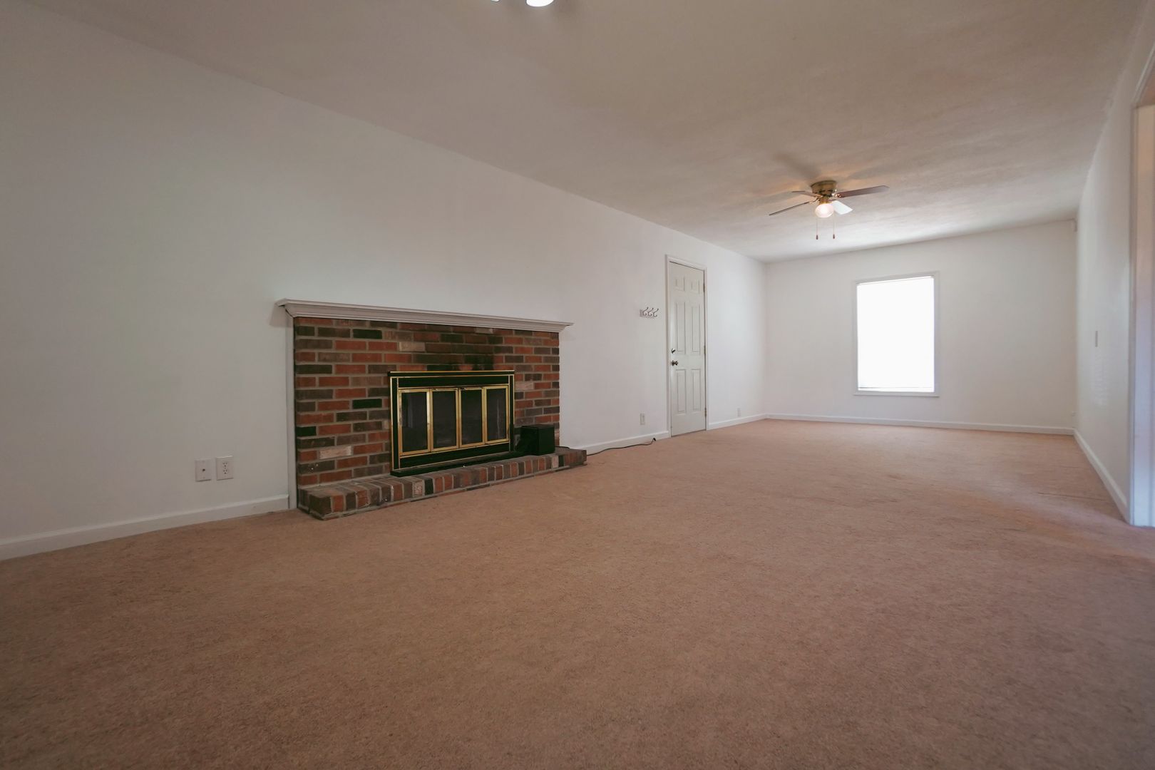 West Lafayette House: 2246 Miami Tr.