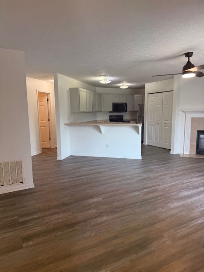 West Lafayette Apartment: 3551/3555 Bethel Drive