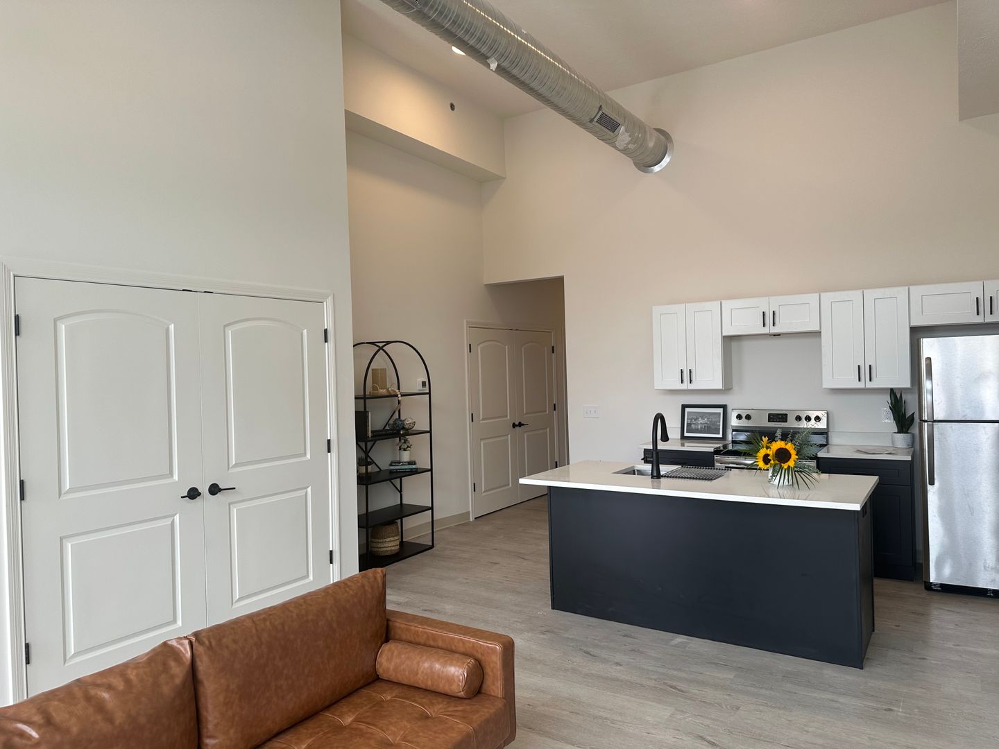 Frankfort Apartment: 350 N. Main Street