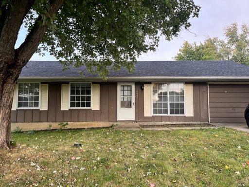 3 bed 1 bath Single Family home – photo 1